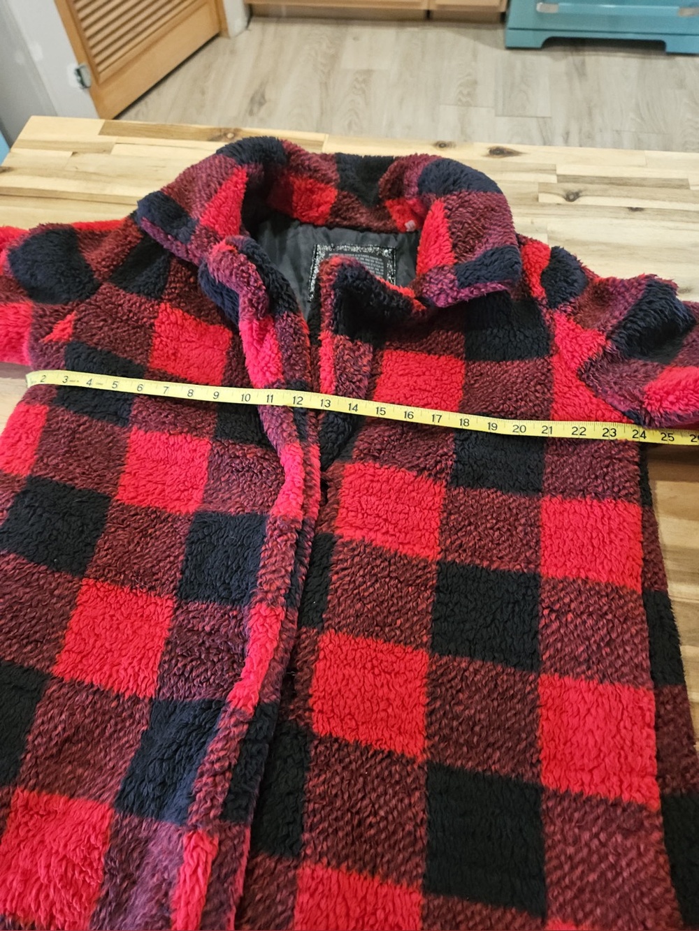 Steve Madden Buffalo Plaid Red and Black Sherpa Women's Coat size Large - Picture 11 of 11